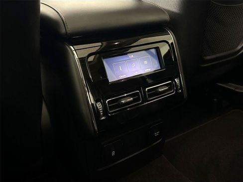 Used 2022 Lincoln Aviator Reserve AWD/4WD image 36