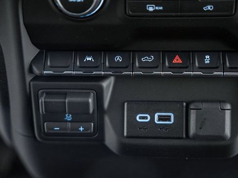 New 2026 Chevrolet Silverado 1500 Custom image 26