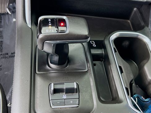 Used 2022 GMC Sierra 1500 Denali w/ Technology Package image 17