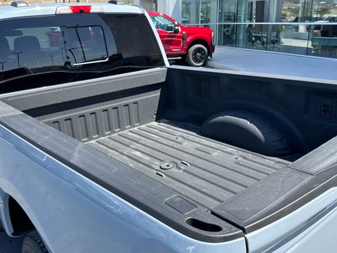 Used 2024 Ford F350 Lariat w/ Lariat Ultimate Package AWD/4WD image 15