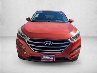 Used 2017 Hyundai Tucson SE Plus w/ Cargo Package video 2