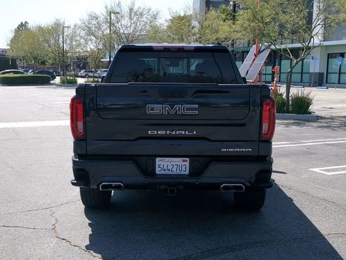 Used 2023 GMC Sierra 1500 Denali Ultimate AWD/4WD image 6