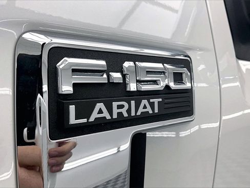 Used 2021 Ford F150 Lariat w/ Equipment Group 502A High image 8