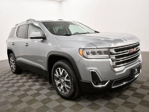 Used 2023 GMC Acadia SLT image 10