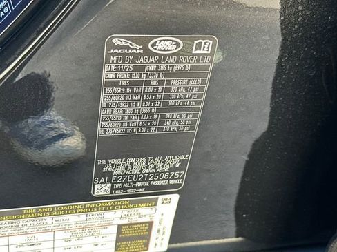 New 2026 Land Rover Defender 110 X-Dynamic SE image 27