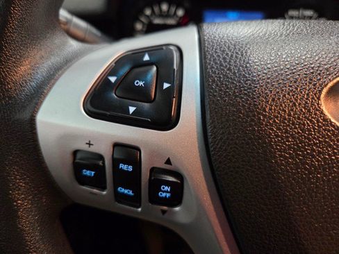 Used 2013 Ford Edge SE FWD image 46