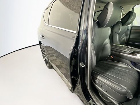 Used 2021 Genesis GV80 3.5T w/ Advanced Package 06 AWD/4WD image 28