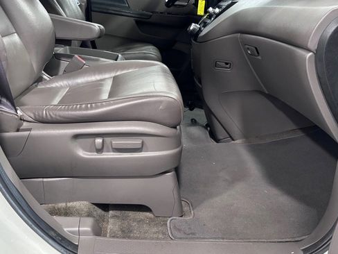 Used 2013 Honda Odyssey Touring image 18