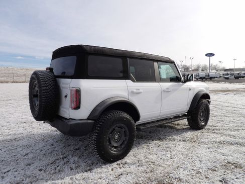New 2024 Ford Bronco Outer Banks image 6