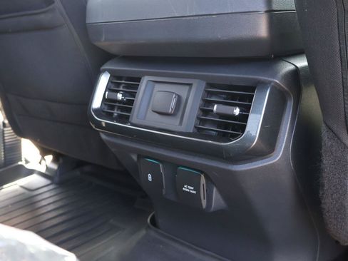 Used 2022 Ford F150 XLT w/ Equipment Group 302A High RWD image 16