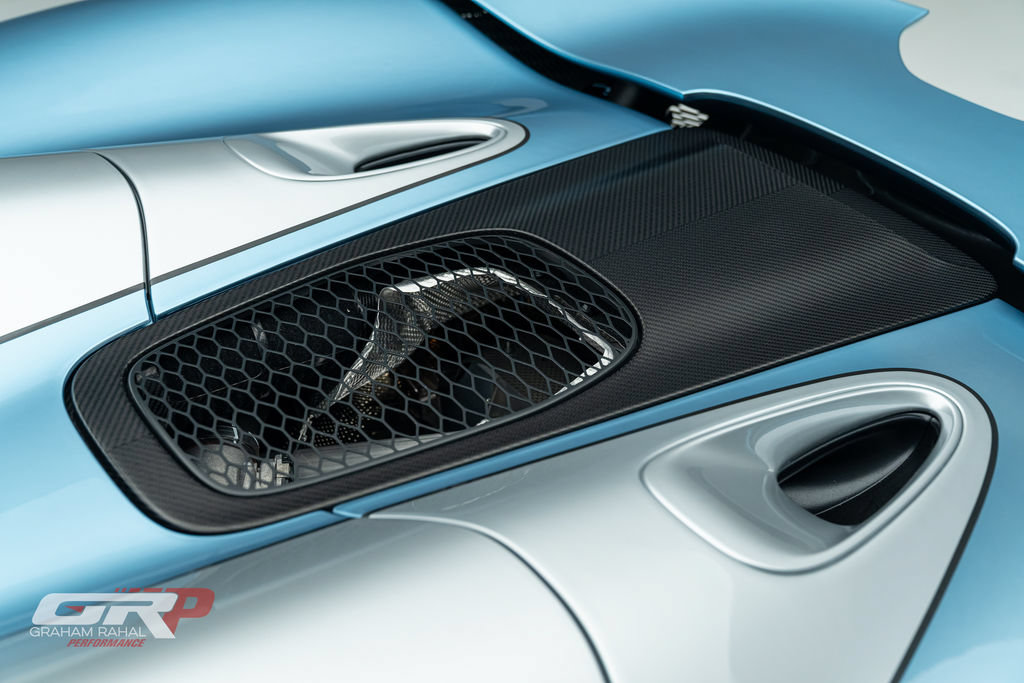Used 2021 McLaren Elva RWD image 28