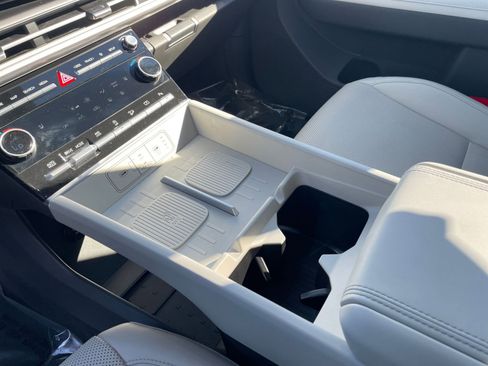 Used 2025 Hyundai Santa Fe SEL image 43