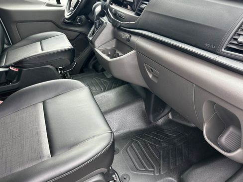 New 2026 Ford Transit 250 Low Roof image 17