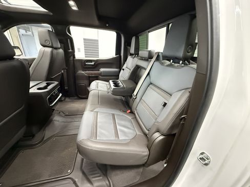 Used 2021 GMC Sierra 1500 Denali w/ Denali Ultimate Package image 26