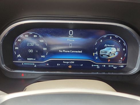 Used 2023 Chevrolet Tahoe LT image 14