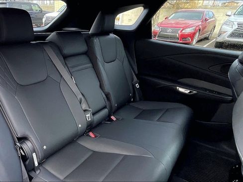 Used 2026 Lexus RX 350h Premium image 19