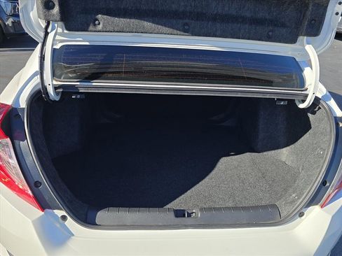 Used 2019 Honda Civic Sport image 15