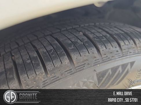 Used 2023 Nissan Maxima Platinum image 28