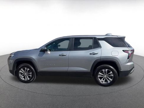 Used 2025 Chevrolet Equinox LT image 8