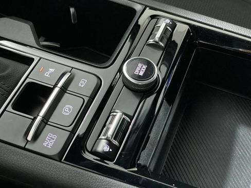 Used 2025 Kia K5 GT FWD image 42