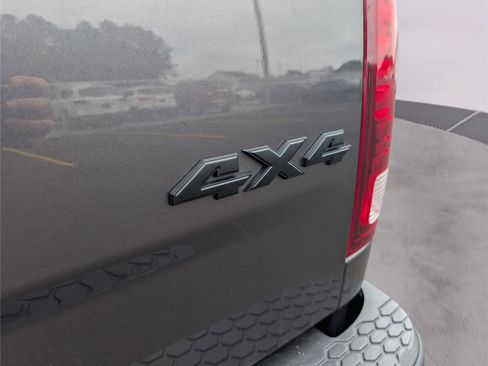 Used 2019 RAM 1500 Classic Warlock AWD/4WD image 33
