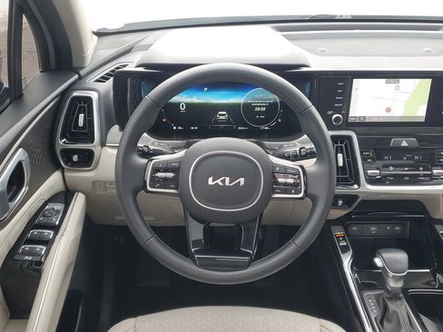 Used 2023 Kia Sorento SX image 29