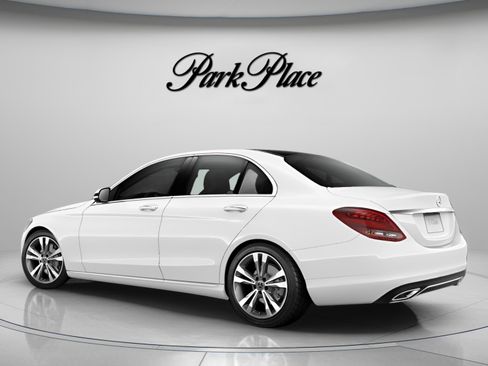 Used 2018 Mercedes-Benz C 300 Sedan image 12