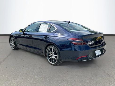 Used 2023 Genesis G70 2.0T image 5