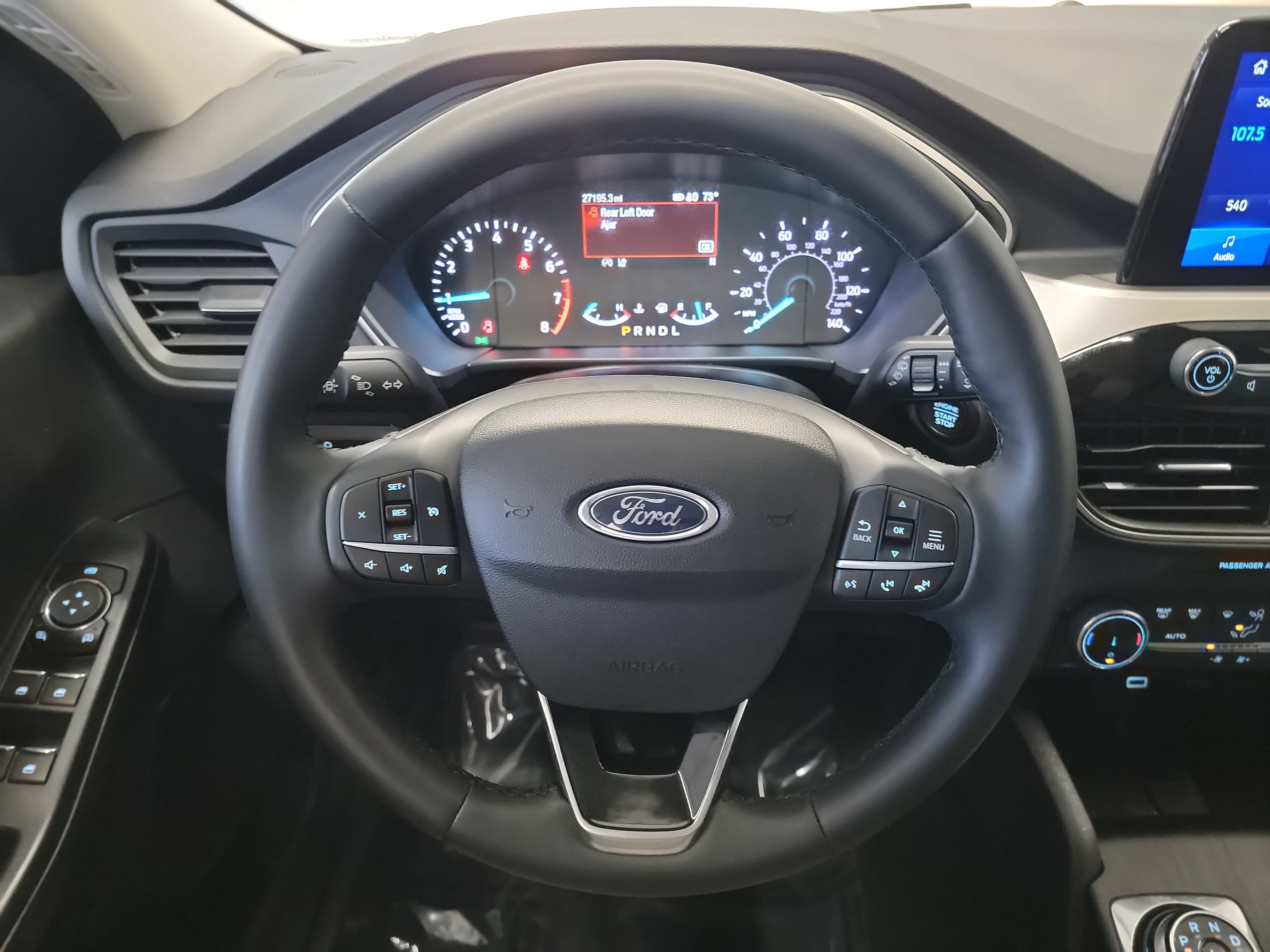 Used 2022 Ford Escape SE w/ Convenience Package FWD image 17