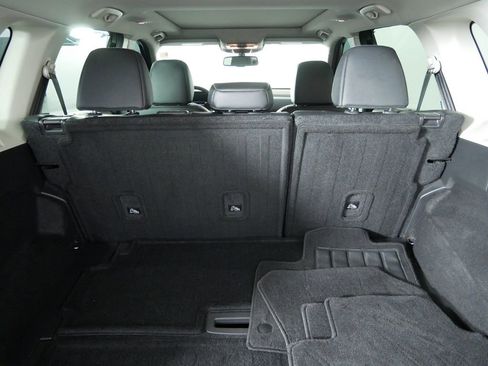 Used 2022 Nissan Rogue SL w/ SL Premium Package image 14