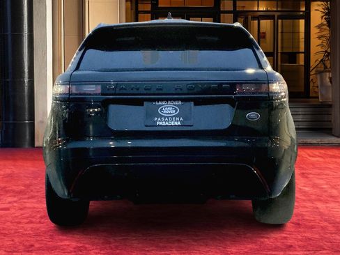 Used 2021 Land Rover Range Rover Velar R-Dynamic S image 4