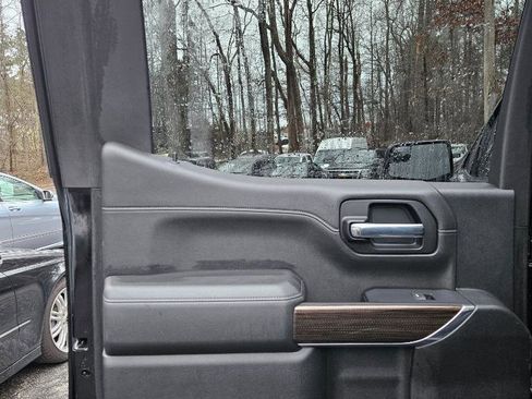 Used 2022 Chevrolet Silverado 1500 RST image 24