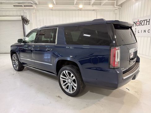 Used 2018 GMC Yukon XL Denali w/ Denali Ultimate Package image 27