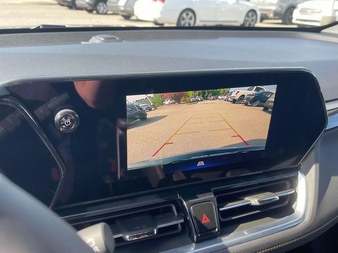 Used 2024 Chevrolet TrailBlazer ACTIV w/ Driver Confidence Package image 24