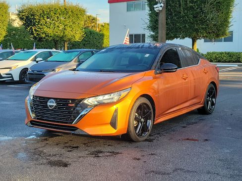 Used 2024 Nissan Sentra SR FWD image 5