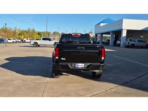 New 2026 Chevrolet Colorado Trail Boss image 9