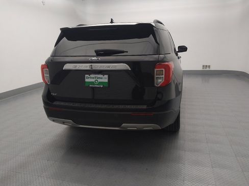 Used 2020 Ford Explorer XLT w/ Equipment Group 202A image 7