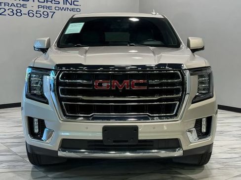 Used 2021 GMC Yukon SLT w/ SLT Luxury Plus Package AWD/4WD image 3