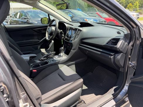 Used 2018 Subaru Impreza 2.0i Premium AWD/4WD image 12