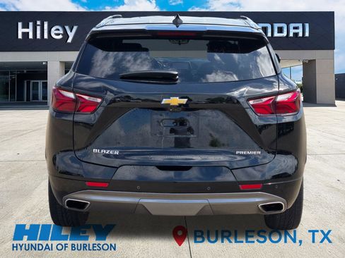 Used 2020 Chevrolet Blazer Premier w/ Driver Confidence II Package FWD image 6