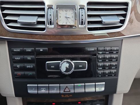 Used 2014 Mercedes-Benz E 350 Sedan image 14