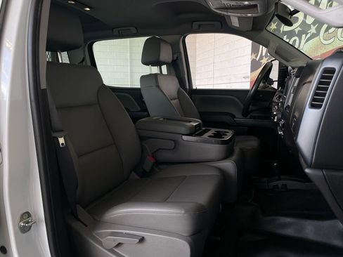 Used 2018 Chevrolet Silverado 3500 W/T w/ WT Convenience Package image 31