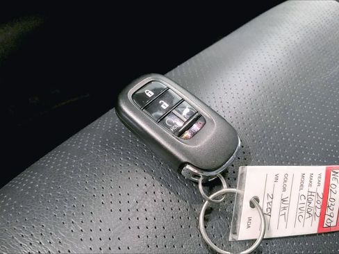 Used 2022 Honda Civic EX-L image 19