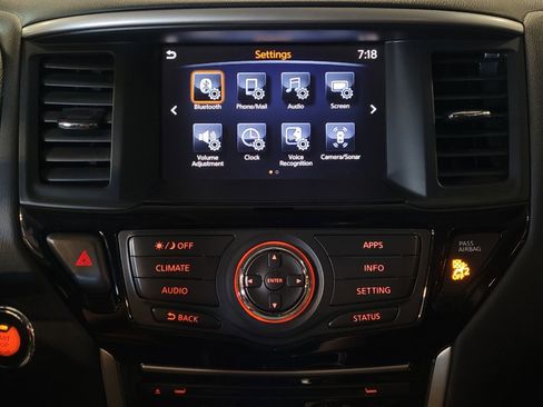 Used 2020 Nissan Pathfinder S FWD image 25