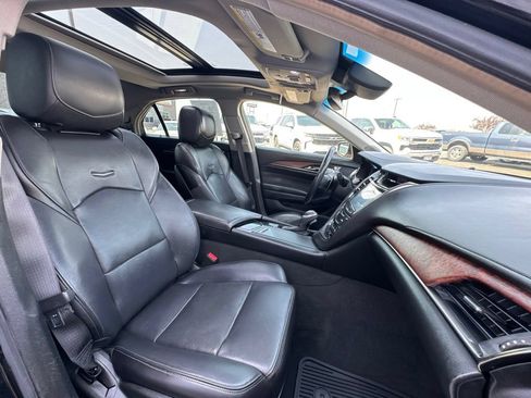 Used 2017 Cadillac CTS Luxury RWD image 34