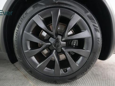 Used 2023 Tesla Model X AWD/4WD image 9