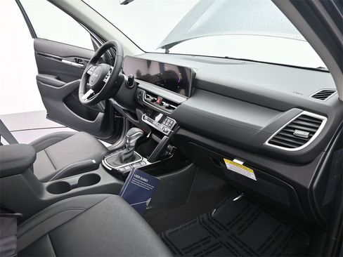 New 2026 Kia Seltos EX image 21