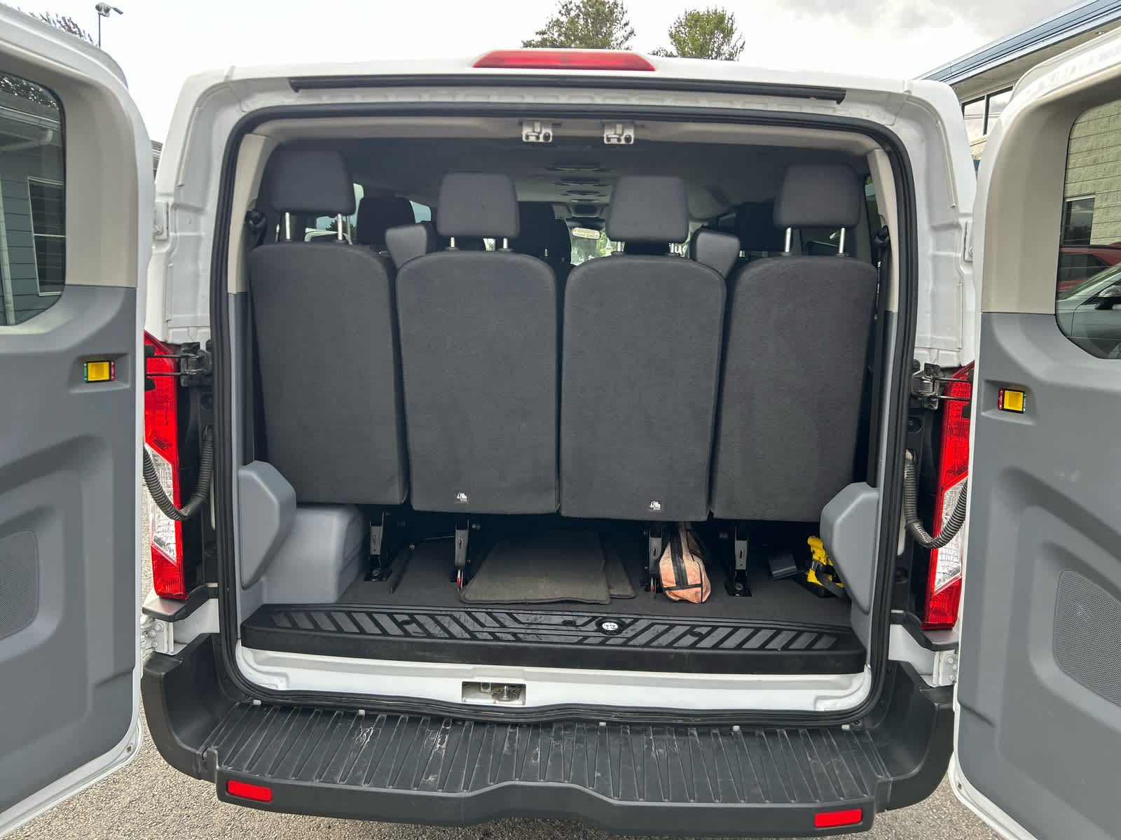 Used 2018 Ford Transit 350 XL RWD image 21