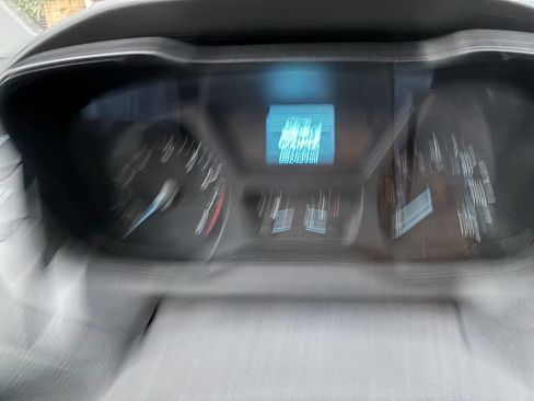 Used 2016 Ford Transit 250 130 Low Roof image 15