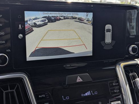 Used 2022 Kia Sorento SX FWD image 12